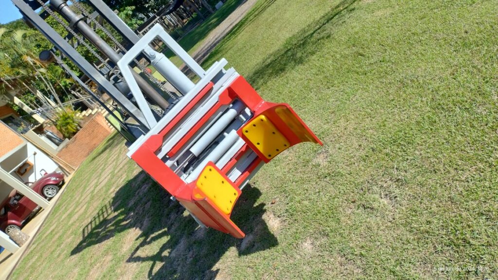 Garra para Tambor | Projetada Para o Transporte de Um Tambor Por Vez. Acessórios de Alta Qualidade para Empilhadeiras: Otimize Suas Operações Logísticas