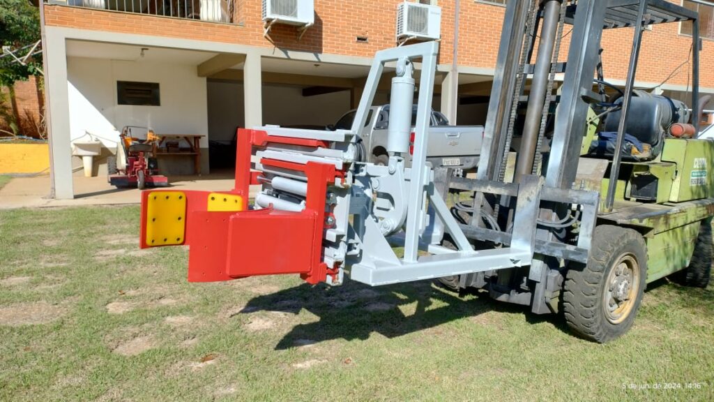 Garra para Tambor | Projetada Para o Transporte de Um Tambor Por Vez. Acessórios de Alta Qualidade para Empilhadeiras: Otimize Suas Operações Logísticas