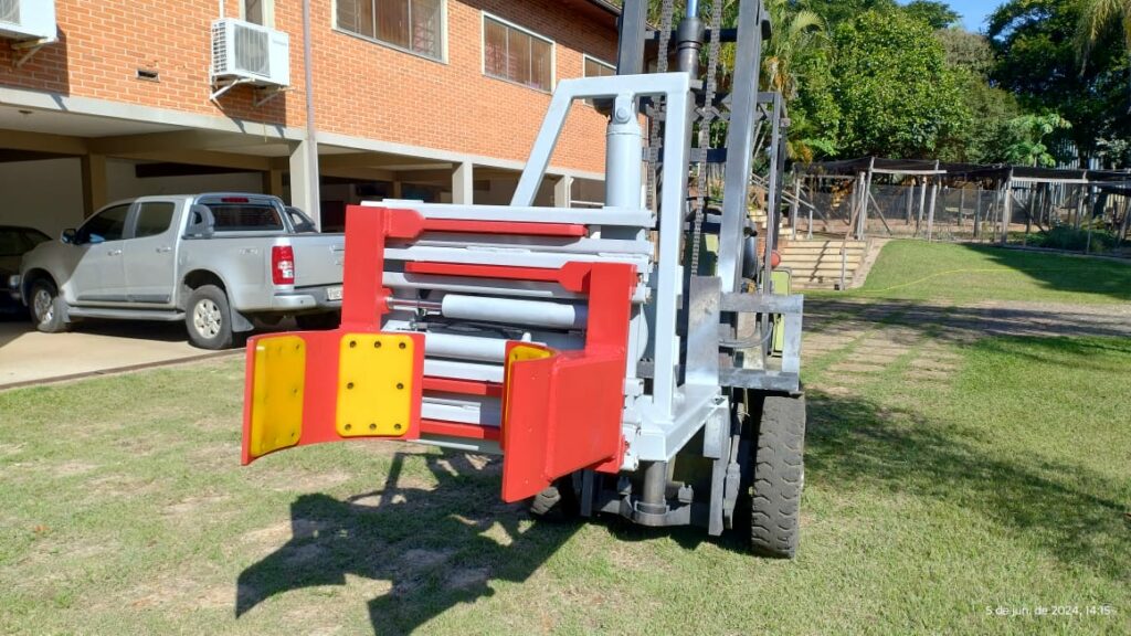 Garra para Tambor | Projetada Para o Transporte de Um Tambor Por Vez. Acessórios de Alta Qualidade para Empilhadeiras: Otimize Suas Operações Logísticas