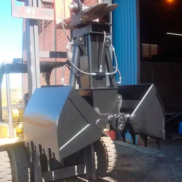 O Clamshell ou concha hidráulica foi projetado para ser acoplado a escavadeiras de diversos modelos e capacidades.